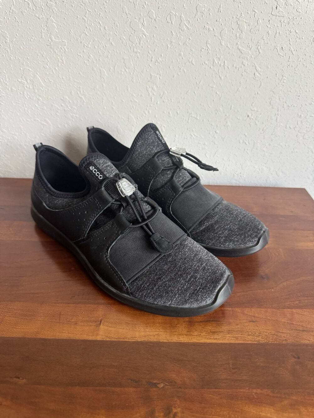 Ecco Black Dark Gray Sense Toggle Elastic Toggle Slip On Sneaker Womens 38 Gorp